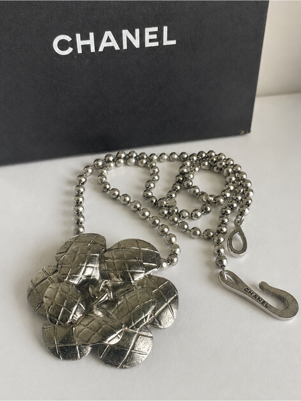 Vintage CHANEL 98A Silver Quilted Camellia CC Necklace 16” Box